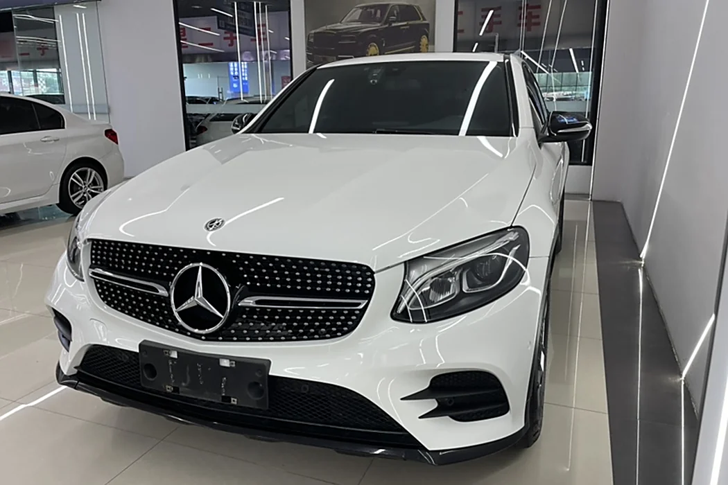 Mercedes-Benz GLC Coupe 2019 GLC 200 4MATIC Coupe SUV