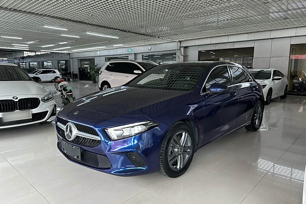 Mercedes-Benz A-Class (Import) 2019 A 200 Dynamic