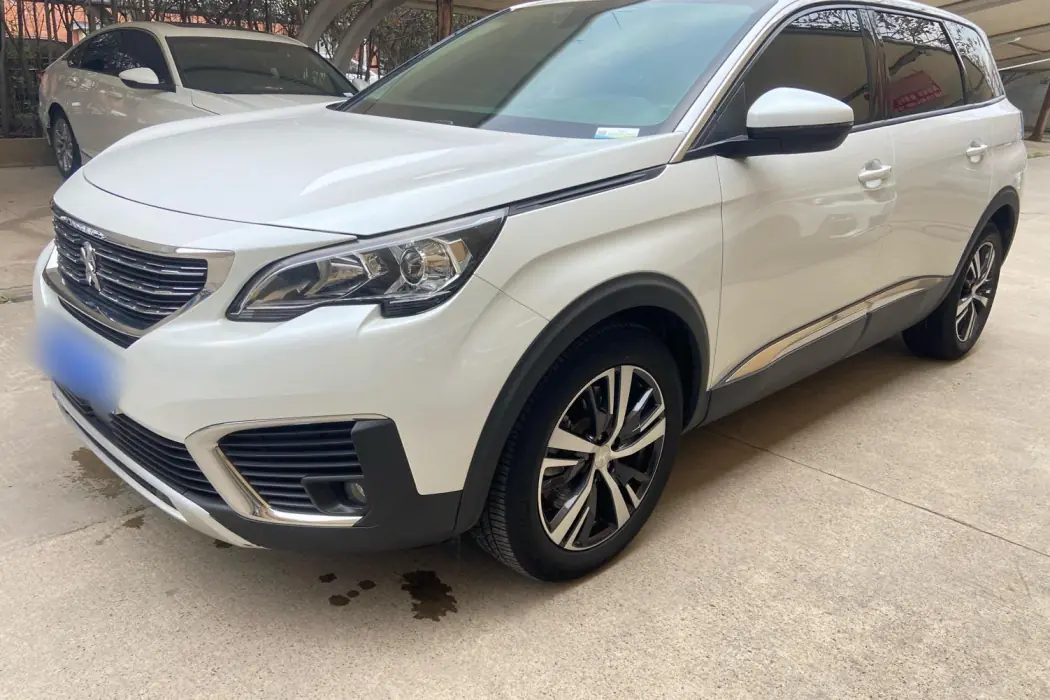 Peugeot 5008 2019 facelift 360THP 5-seater leading version
