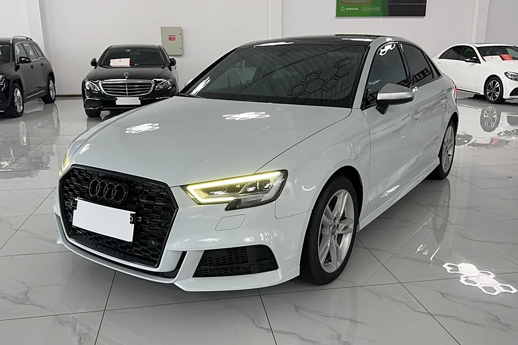 Audi A3 2020 Limousine 35 TFSI Style National VI