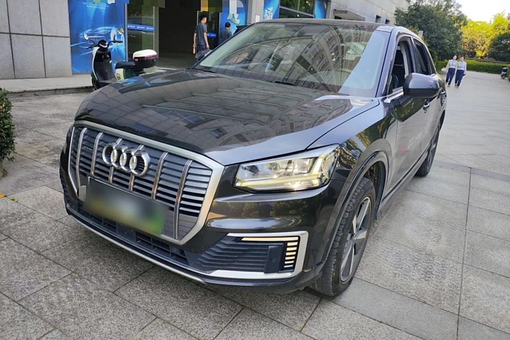 Audi Q2L e-tron 2019 Q2L e-tron pure electric smart cool type