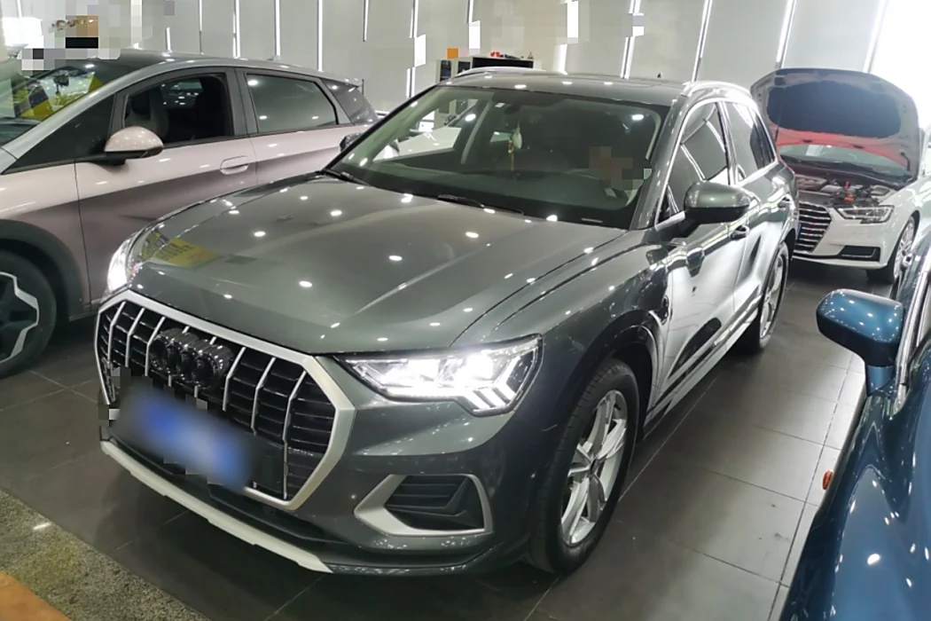 Audi Q3 2021 35 TFSI Stylish Elegance