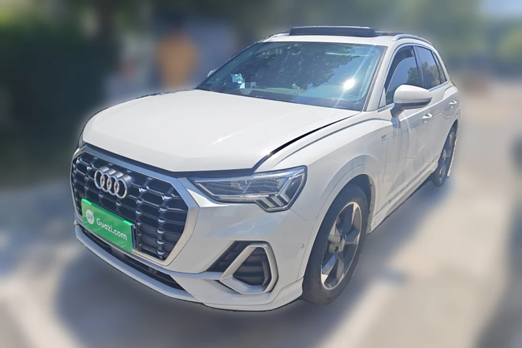 Audi Q3 2022 35 TFSI Stylish Dynamic
