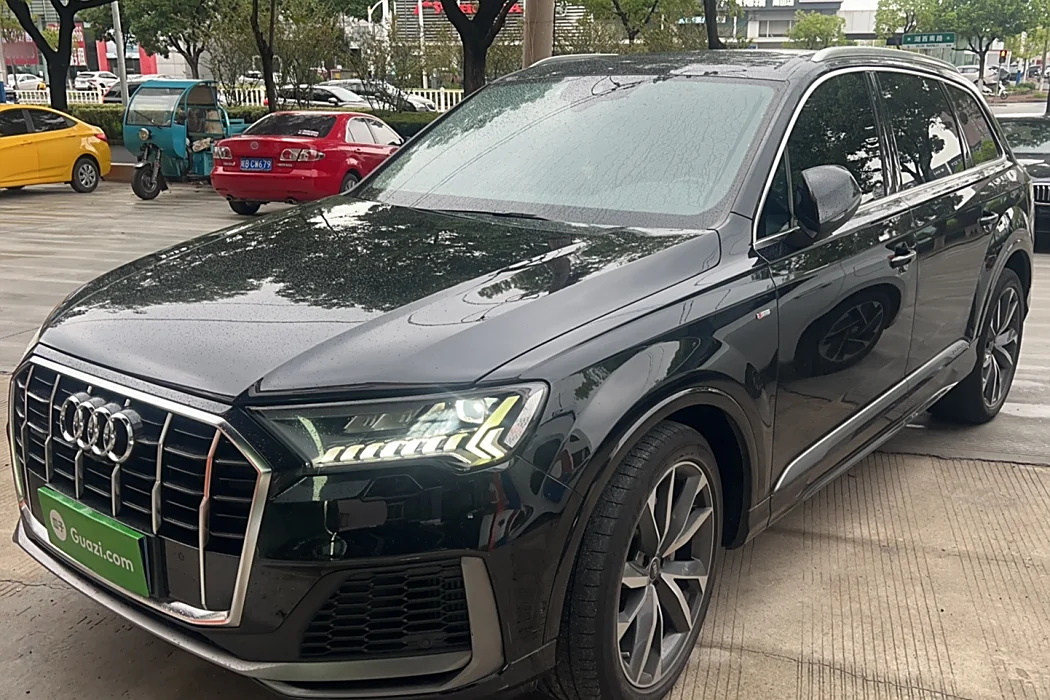 Audi Q7 2021 55 TFSI quattro S line Sport