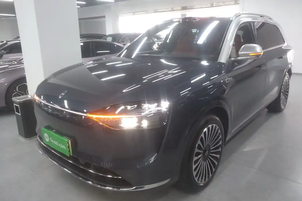 Hongmeng Zhixing Wenjie M9 2024 Extended Range Ultra Version 42kWh 6-seater Version
