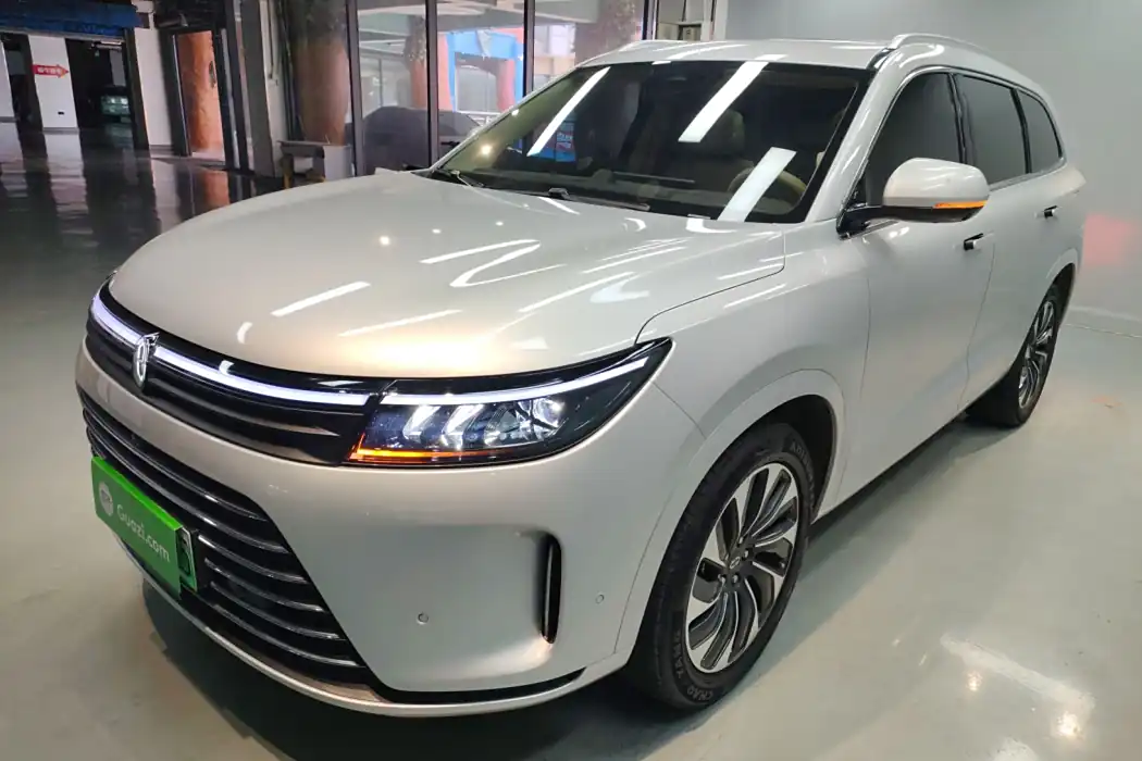 Hongmeng Zhixing Wenjie M7 2024 1.5T Rear Drive Plus Version 5 Seats