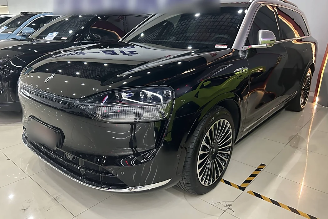 Hongmeng Zhixing Wenjie M9 2024 Extended Range Ultra Version 52kWh 6-seater Version