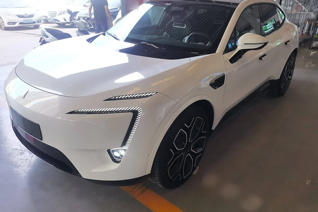 Avita 11 2022 ultra-long battery life dual-motor luxury edition 4 seats