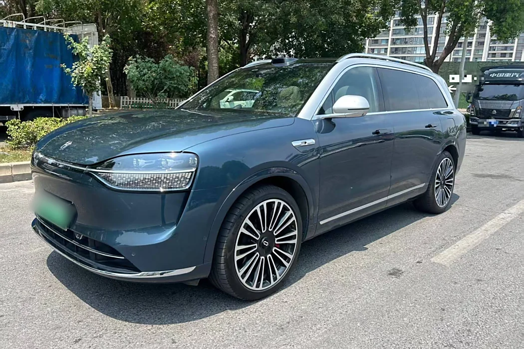 Hongmeng Zhixing Wenjie M9 2024 Extended Range Ultra Version 42kWh 6-seater Version