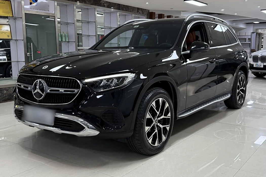 Mercedes-Benz GLC 2023 Modified GLC 260 L 4MATIC Dynamic 5-Seater