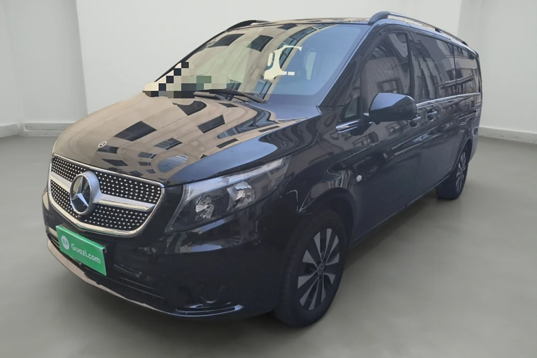 Mercedes-Benz Vito 2023 2.0T Business Edition 7-seater