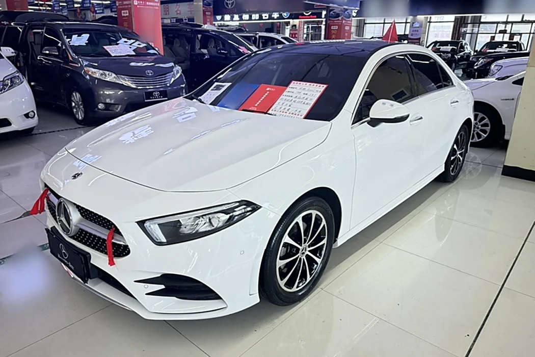 Mercedes-Benz A-Class 2019 A 200 L Sport Sedan
