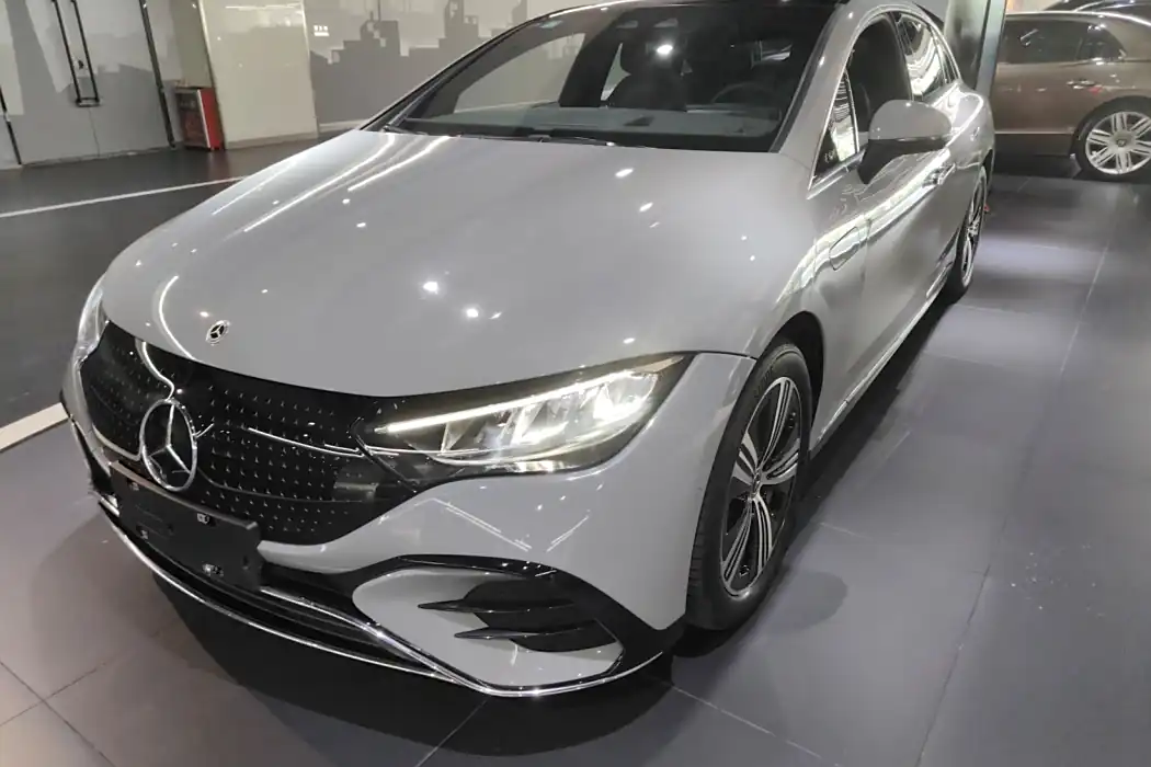 Mercedes-Benz EQE 2022 Model 350 Deluxe Edition
