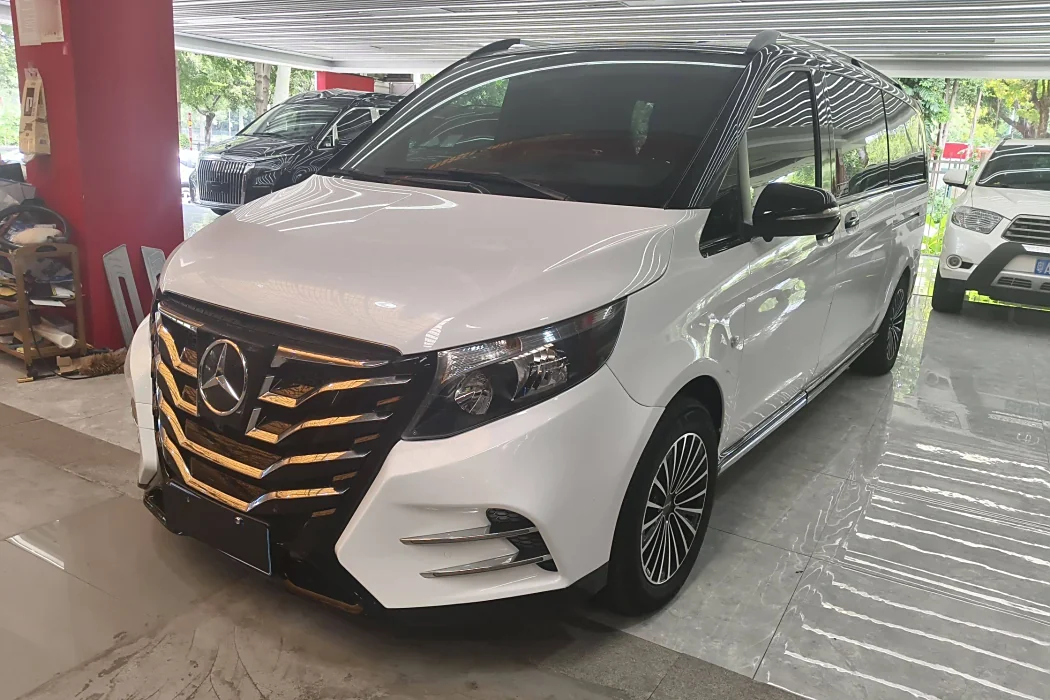 Mercedes-Benz Vito 2021 2.0T Business Edition 7-seater