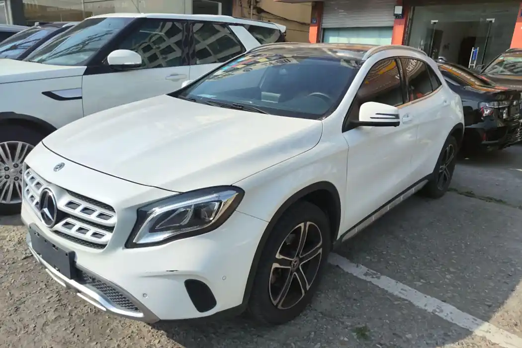 Mercedes-Benz GLA 2018 GLA 200 Style