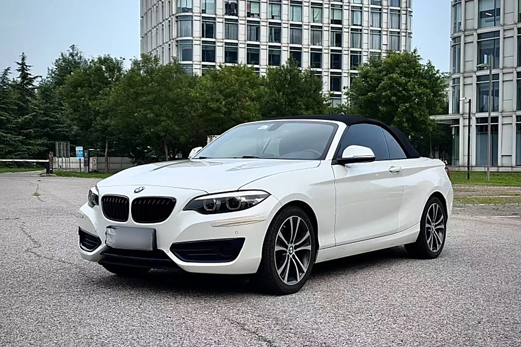 BMW 2 Series (imported) 2019 225i convertible coupe sports design set