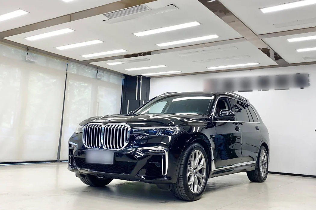 BMW X7 2021 xDrive40i Leading Luxury Package