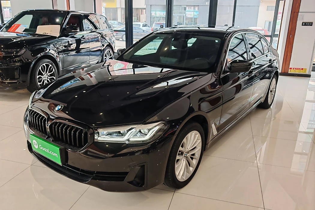 BMW 5 Series 2021 525Li Luxury Package