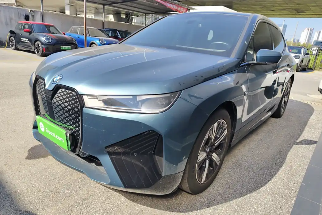 BMW iX 2022 xDrive40