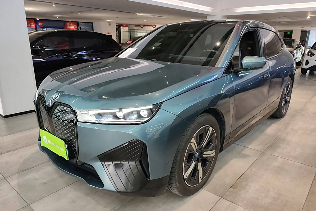 BMW iX 2022 xDrive40