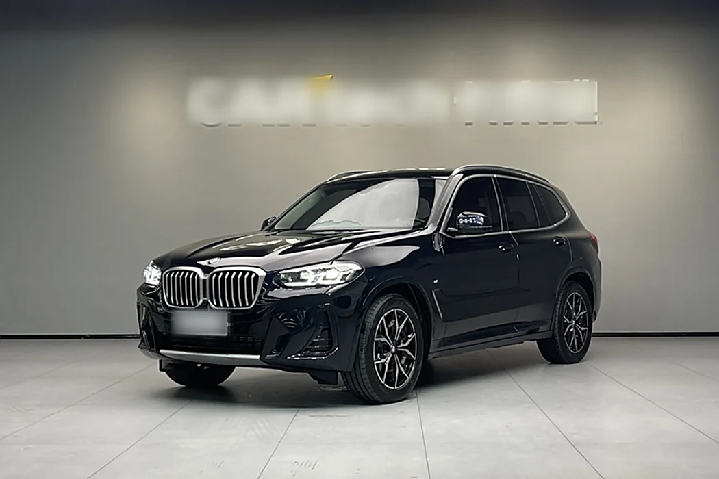 BMW X3 2023 xDrive25i M sports suit