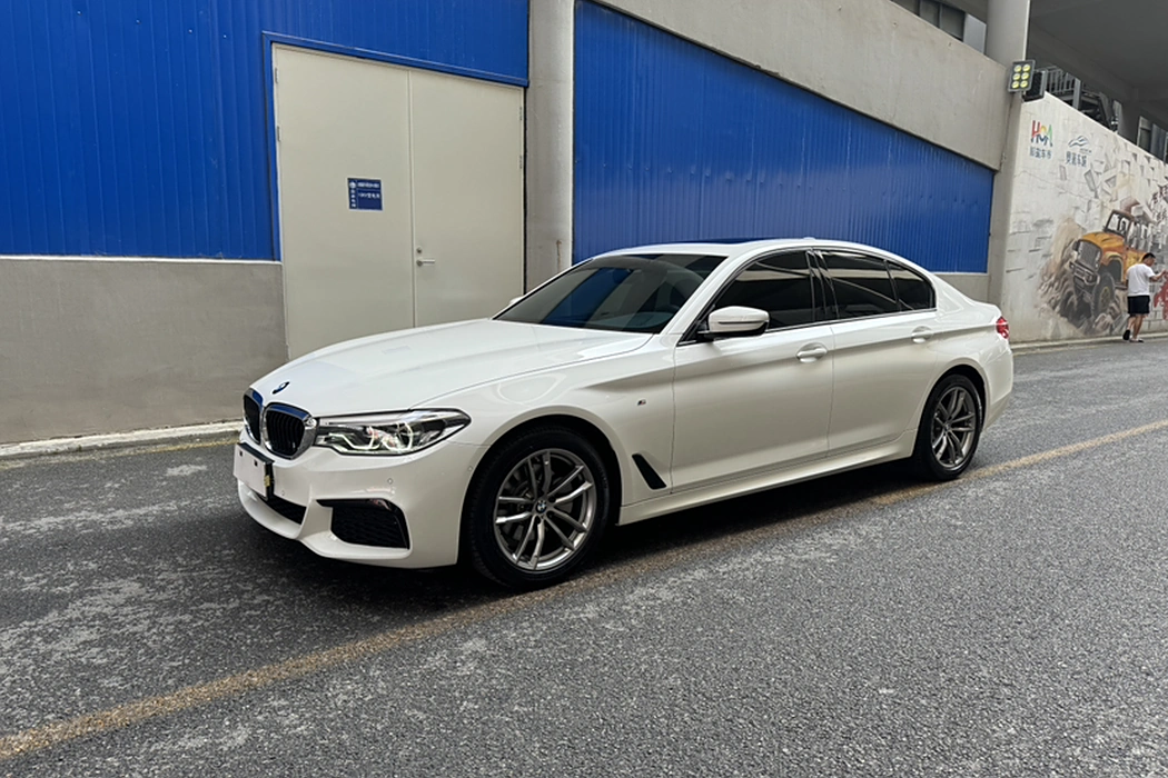 BMW 5 Series (Import) 2020 525i M Sport Package