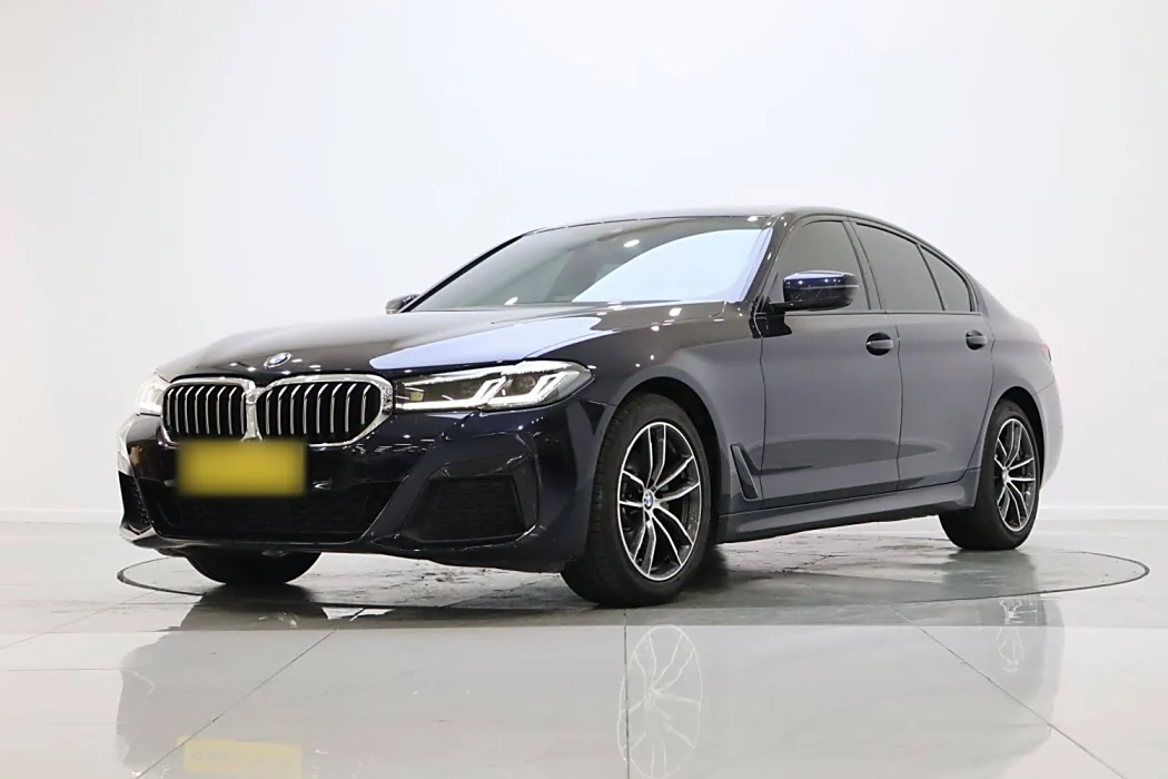 BMW 5 Series (Import) 2021 525i M Sport Package