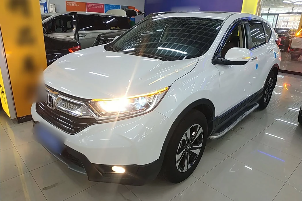 Honda CR-V 2019 dazzling version 240TURBO CVT two-wheel drive comfort version Country VI