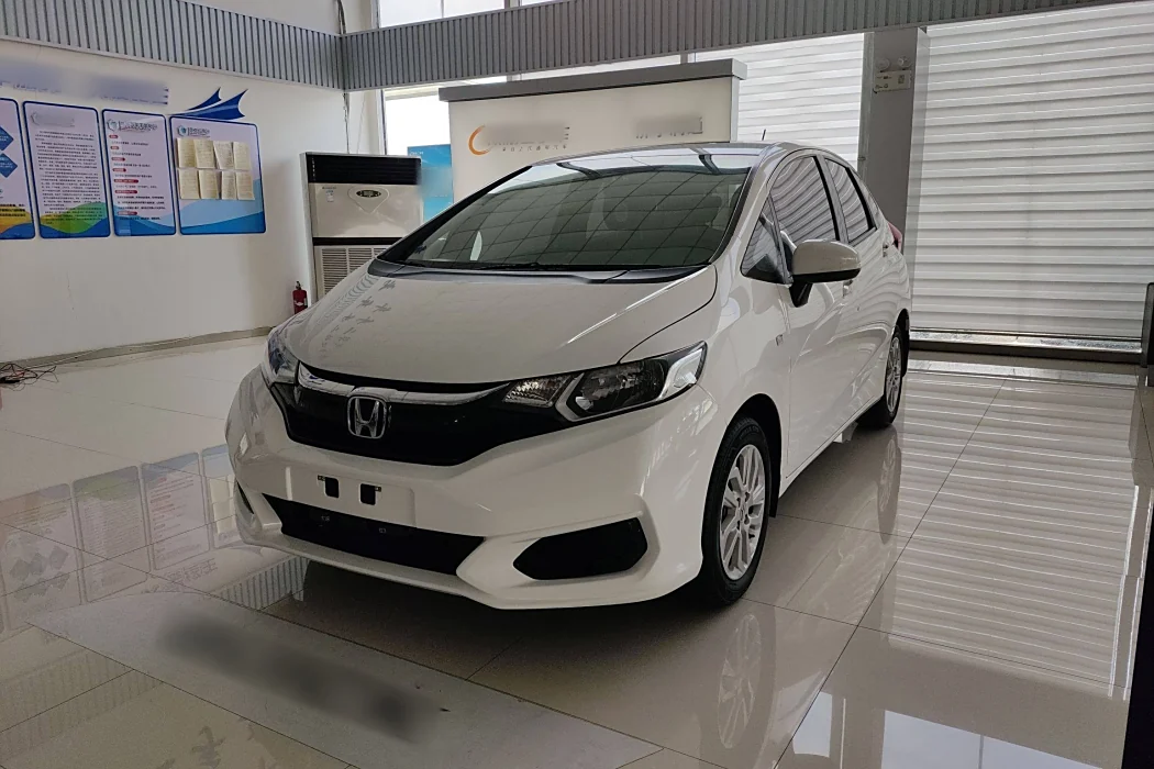 Honda Fit 2018 1.5L CVT Comfortable Sunroof Version