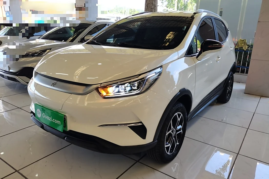 BYD Yuan Pro 2023 401KM Luxury model