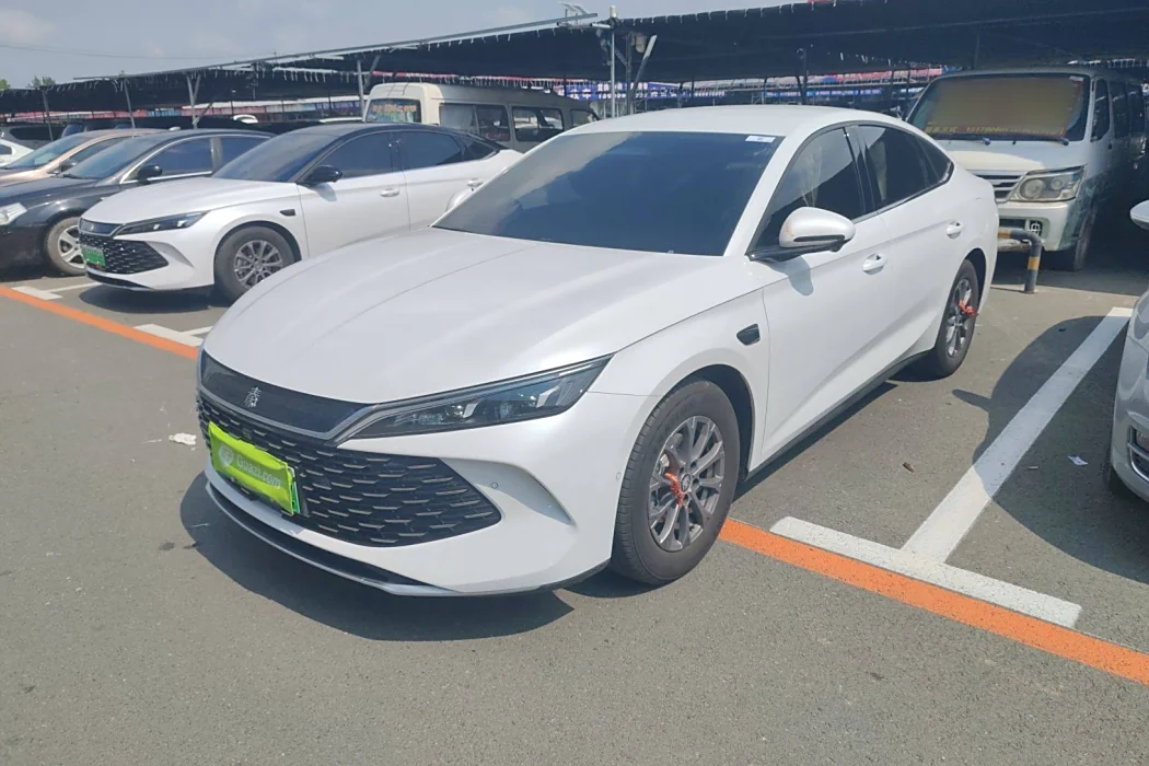BYD Qin L 2025 DM-i Smart Driving Version 80KM leading type