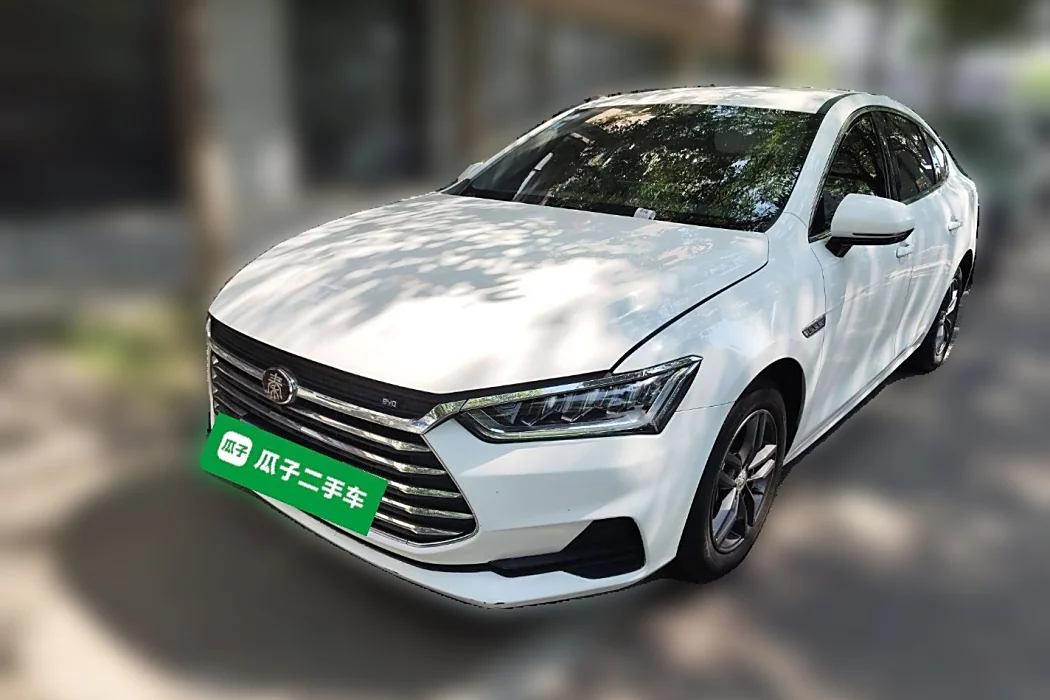 BYD Qin Pro 2018 model 1.5TI automatic Zhilian Fengshang Type