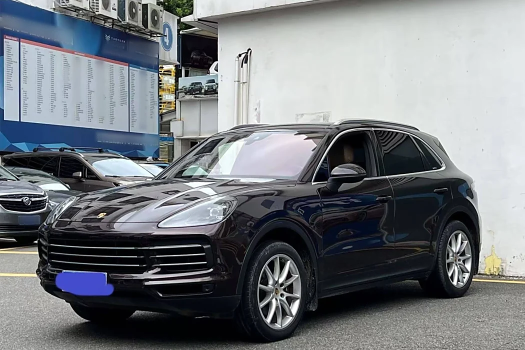 Porsche 2018 Cayenne 3.0T