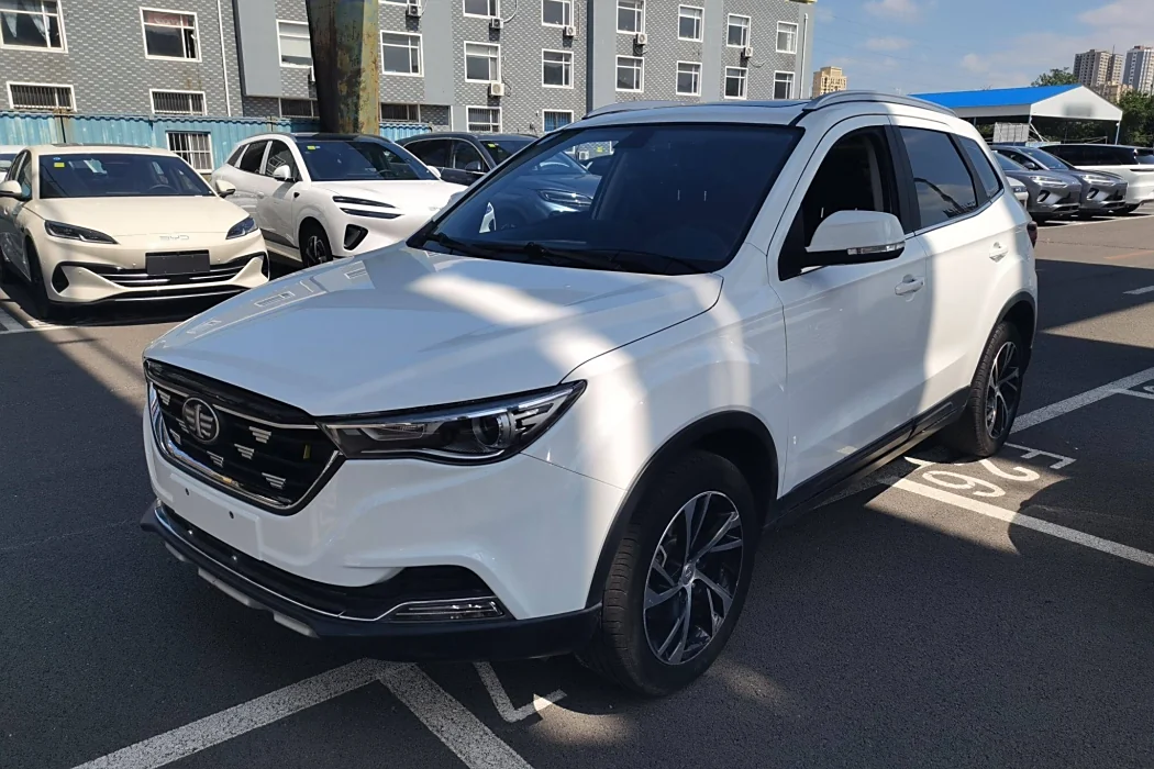Pentium X40 2019 1.6L automatic luxury Country V