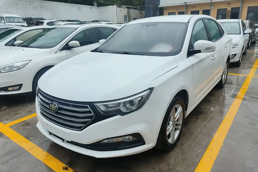 Pentium B30 2017 1.6L automatic comfort type