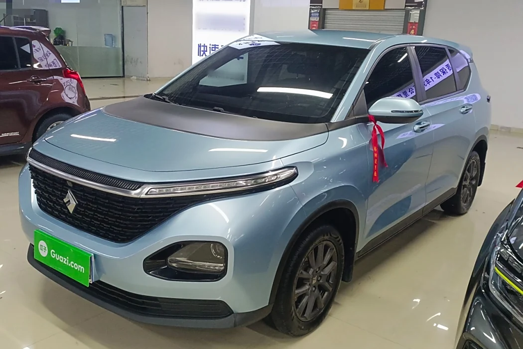 Baojun RM-5 2019 1.5L manual 24-hour online elite 5-seater