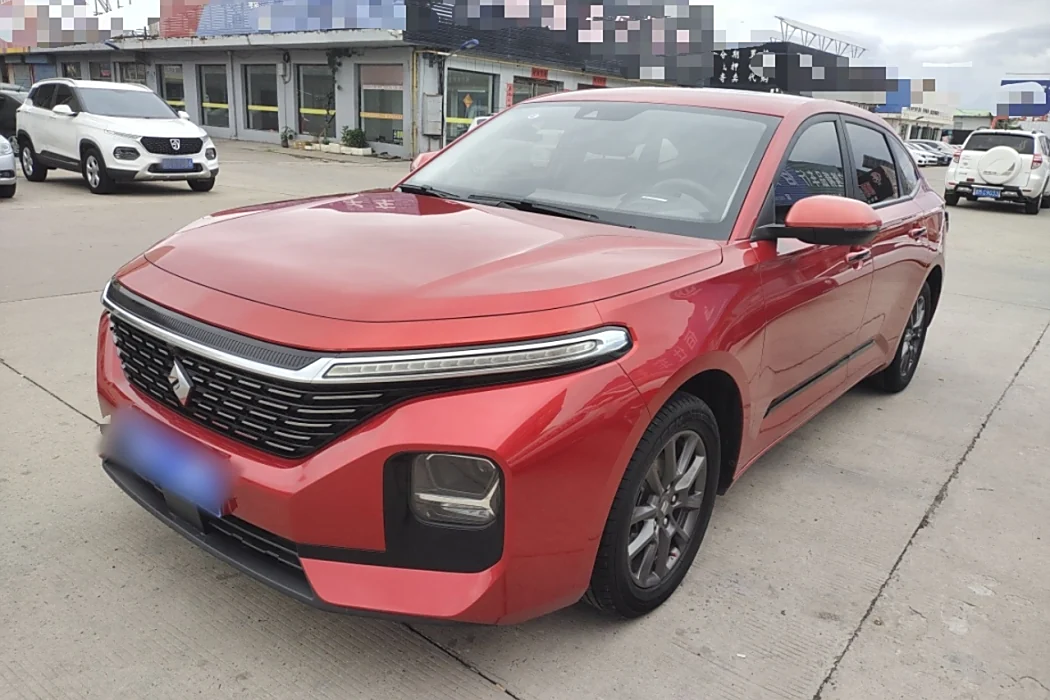 Baojun RC-5 2020 1.5L manual Zhiyao Luxury