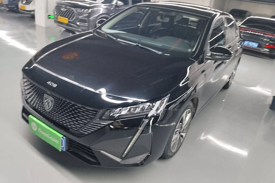 Peugeot 408 2022 1.6T chasing version
