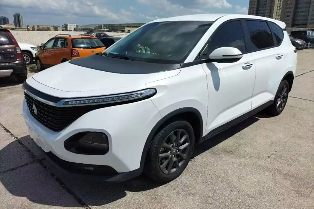 Baojun RM-5 2019 1.5L CVT 24-hour online elite 5-seater