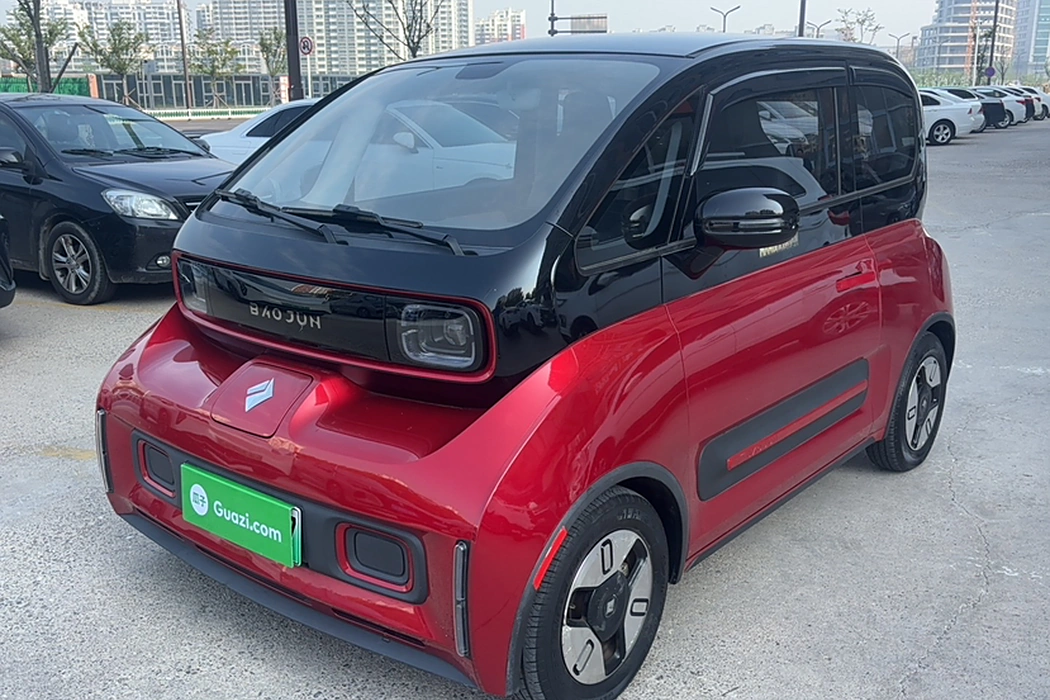 Baojun E300 2020 Plus Star Smart Edition