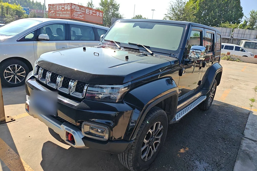Beijing BJ40 2020 2.0T Auto 4WD City Hunter Edition Rogue