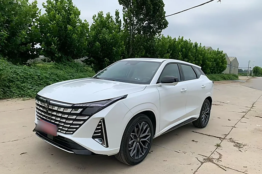 Changan UNI-Z 2025 1.5T Luxury