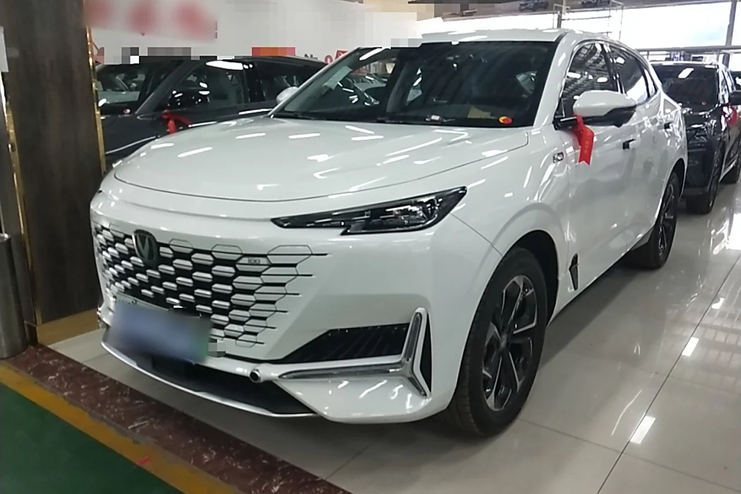 Changan UNI-K Smart iDD 2024 Smart iDD 1.5T 135km Smart Fun Type