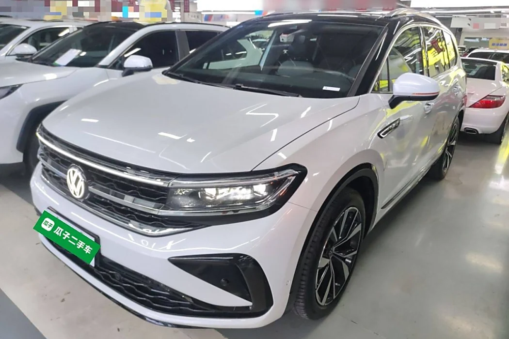 Volkswagen Range Rover 2023 380TSI four-wheel drive R-Line Extension version