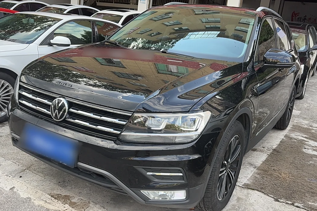 Volkswagen Tiguan L 2021 330TSI automatic two-wheel drive Smart Edition