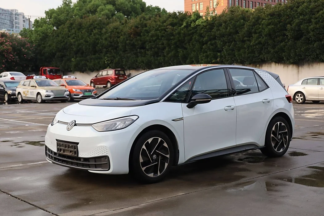 Volkswagen ID.3 2023 upgraded Pure Smart Edition