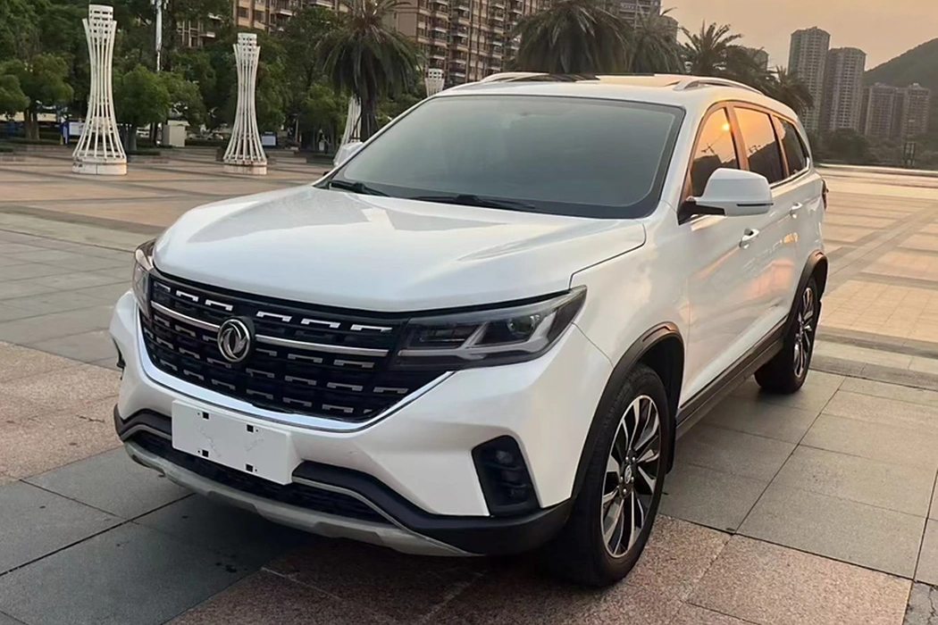Dongfeng popular popular T5L 2020 1.5T automatic luxury 7-seater country VI