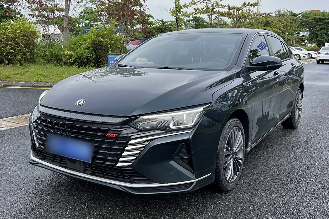 Dongfeng Fengshen Yixuan MAX 2023 1.5T Super Cool Trendy Dad Version