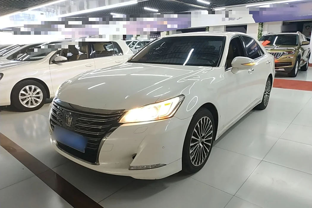 Toyota Crown 2018 2.0T Sports Edition