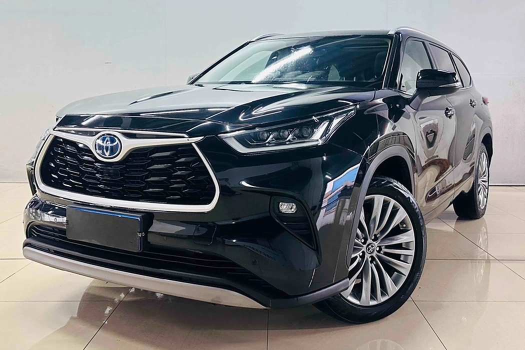 Toyota Highlander 2022 dual-engine 2.5L four-wheel drive Premium edition 7-seater